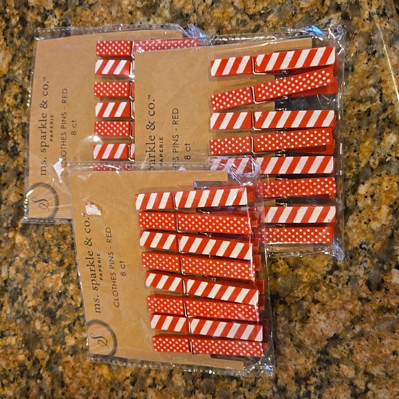 Ms. Sparkle & Co red clothes pins - Picture 1 of 3